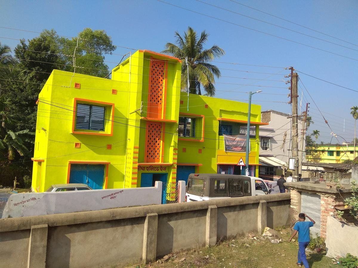 Digha Holiday Inn Exterior photo